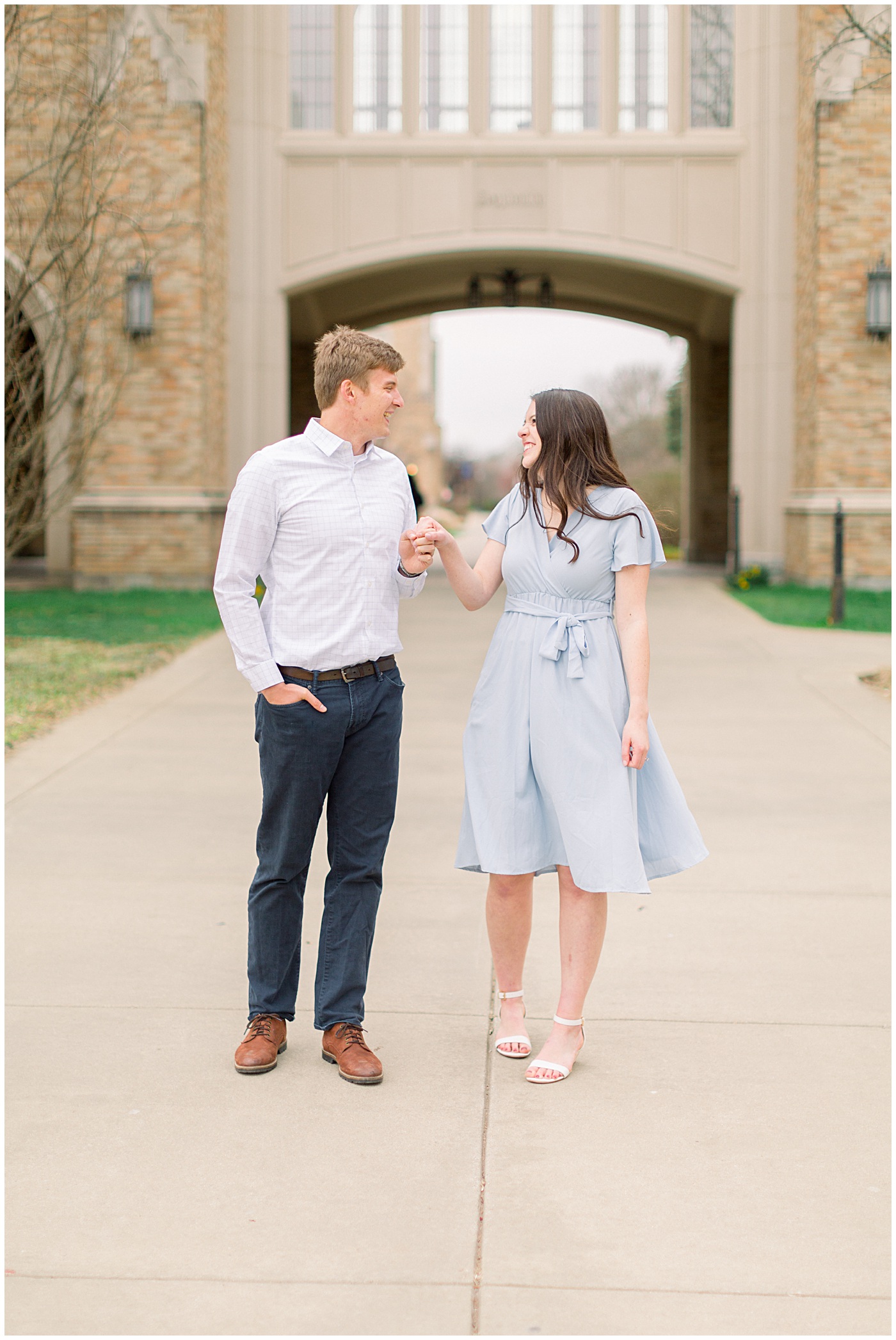 Spring-Notre-Dame-Campus-Engagement-Photos-South-Bend-Indiana-_0034