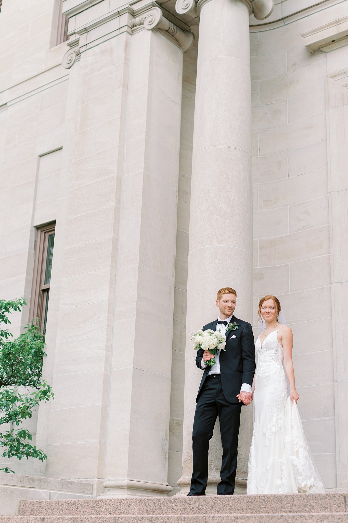 Wedding-Photos-on-Notre-Dame-Campus-By-Catholic-Wedding-Photographer-_0030