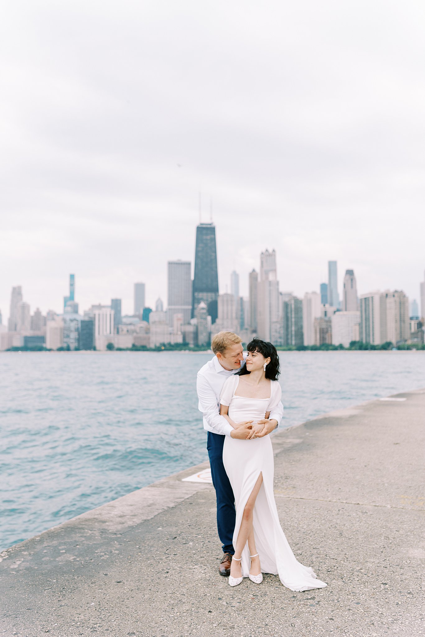 Downtown-Chicago-North-Avenue-Beach-Engagement-Photos-by-Chicago-Catholic-Wedding-Photographer-_0040